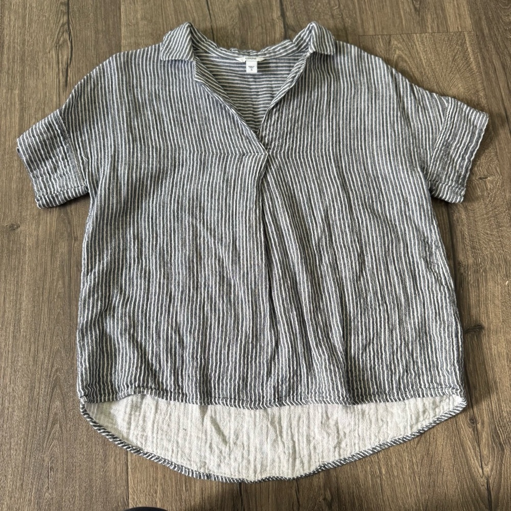 Sonoma grey and White Striped Button Down Shirt size small women 100% cotton